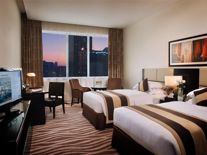 Cristal Hotel 4*